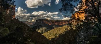 View across Grose Valley to Fortress Ridge | David Hill
